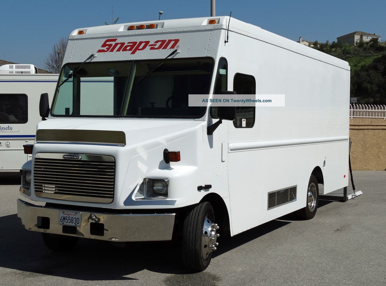 20010000 Freightliner Mt45 Diesel Freightliner