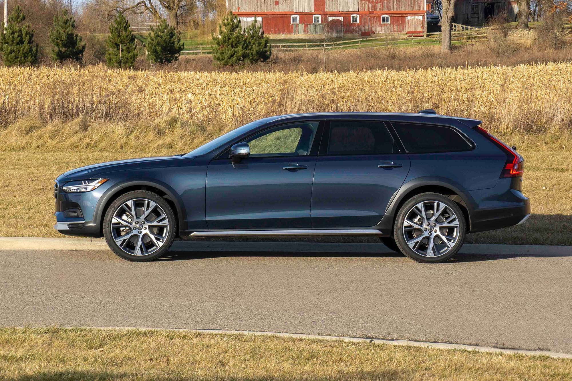 Volvo V90 2024 A Look At What Makes The 2024 Volvo V90 Cross Country