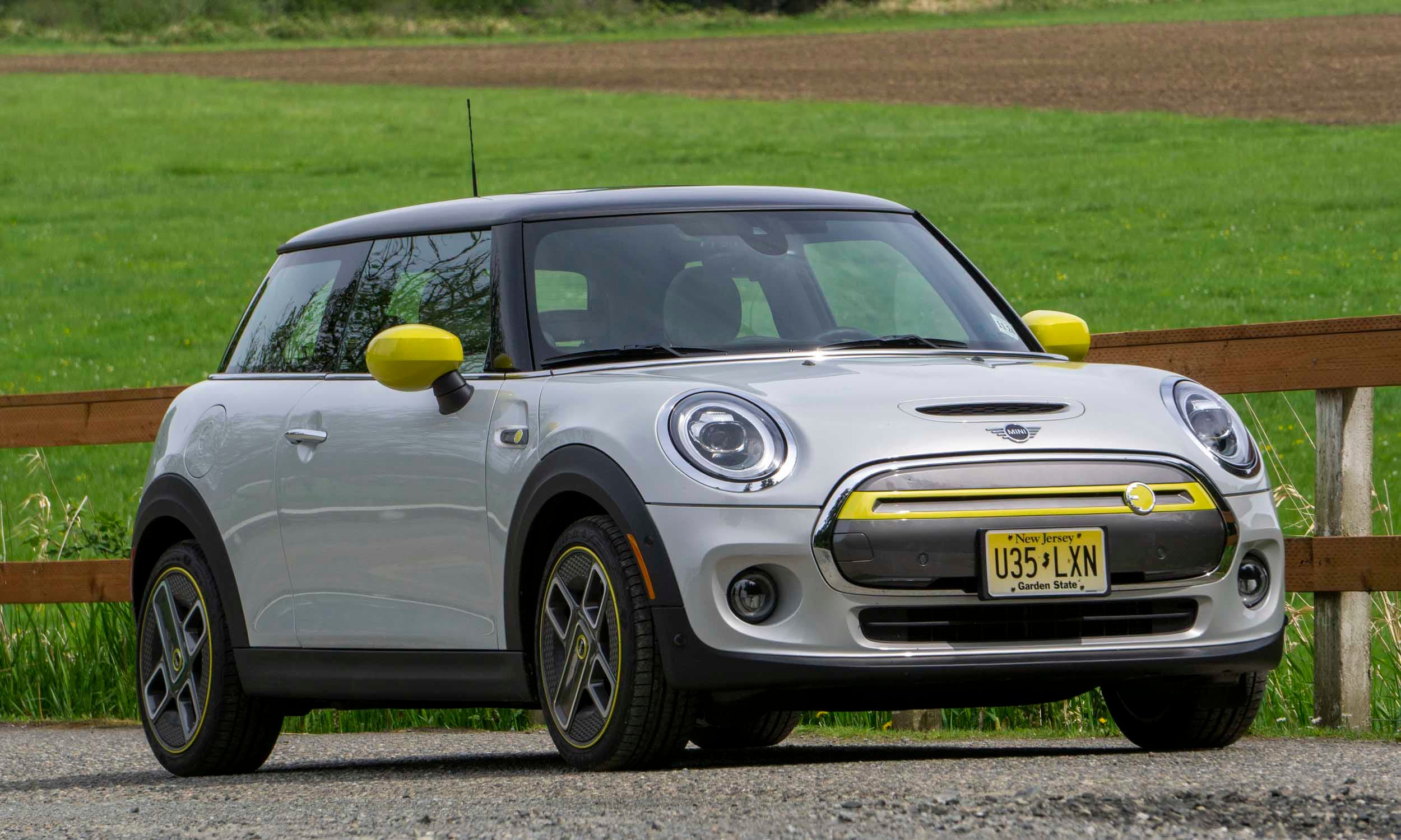 2020 MINI Cooper SE: Review - autoNXT.net