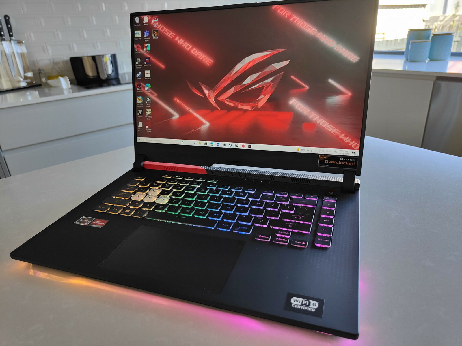 ASUS ROG Strix G15 Advantage Edition: the "affordable" gaming laptop ...