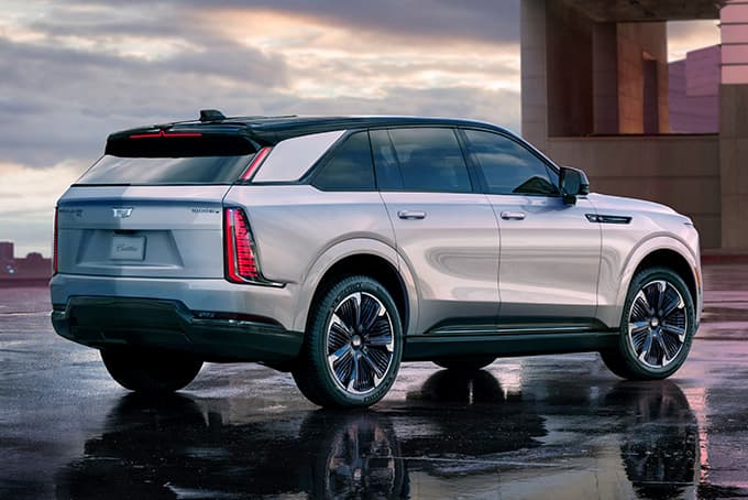The 2025 Cadillac Escalade IQ: A New Era of Luxury SUV Drivi