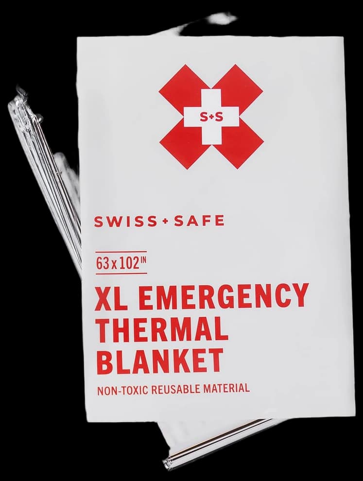 Amazon.com: Swiss Safe XL Emergency Mylar Thermal Blankets + Bonus ...