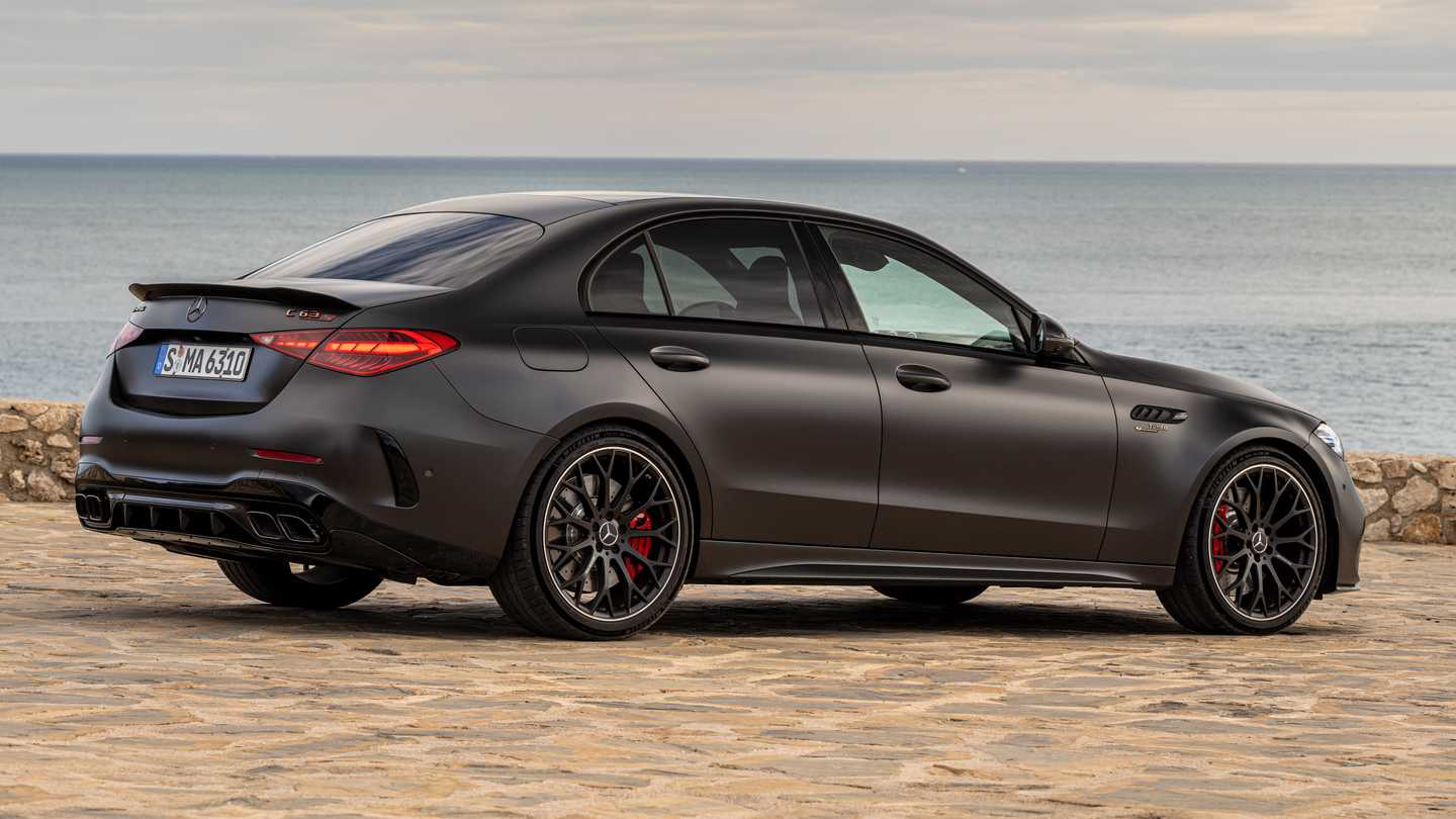 Mercedes-AMG C 63 S E-Performance (2023) im ersten Test