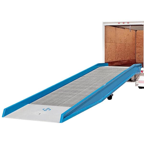 Bluff Manufacturing 16SYS7036L SYS Series 70" x 36' Steel Yard Ramp ...