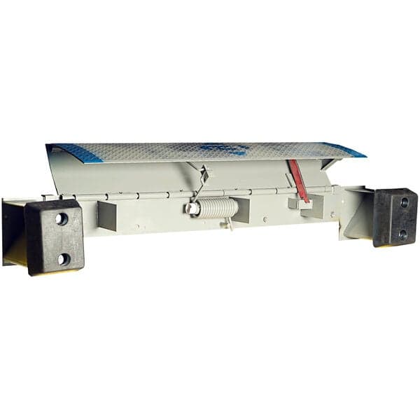 Bluff Manufacturing 20EP72 EP Series 72" Edge of Dock Leveler - 20,000 ...