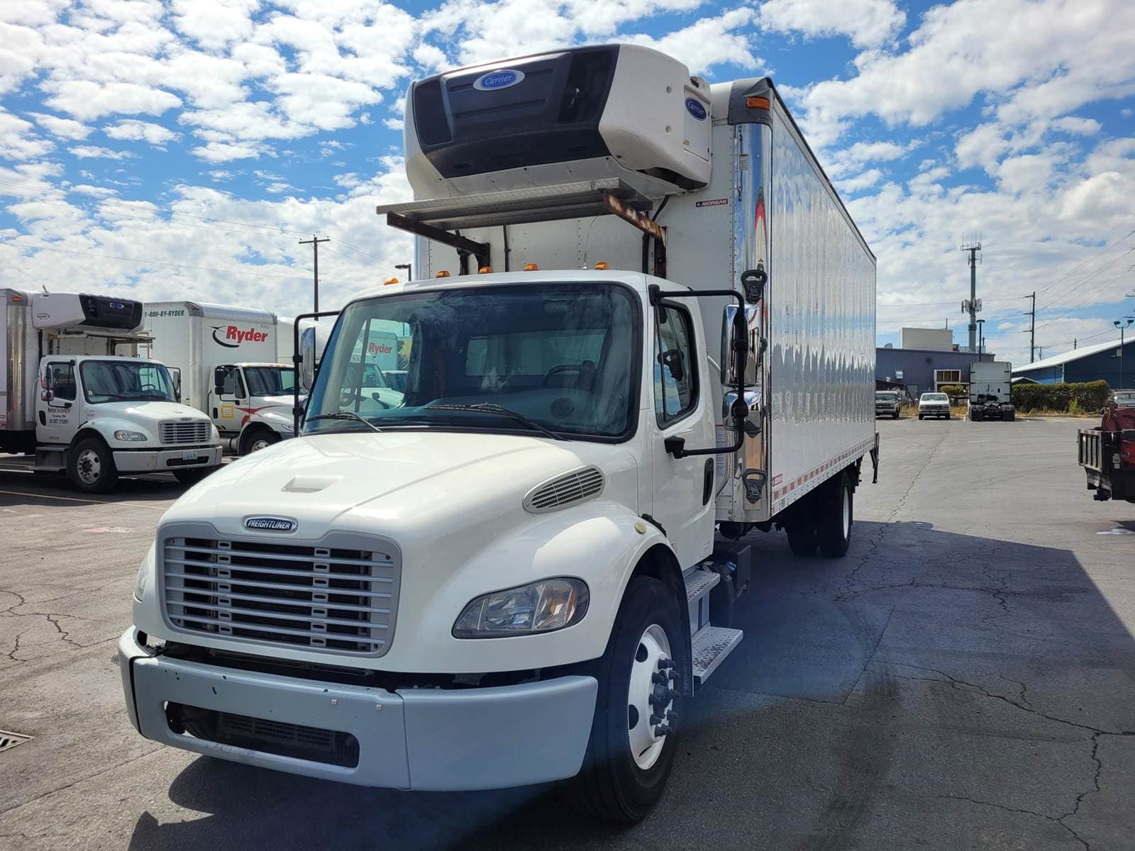 2016 Freightliner M2 106 26 ft Refrigerated Truck - 240HP, 6, Carrier ...