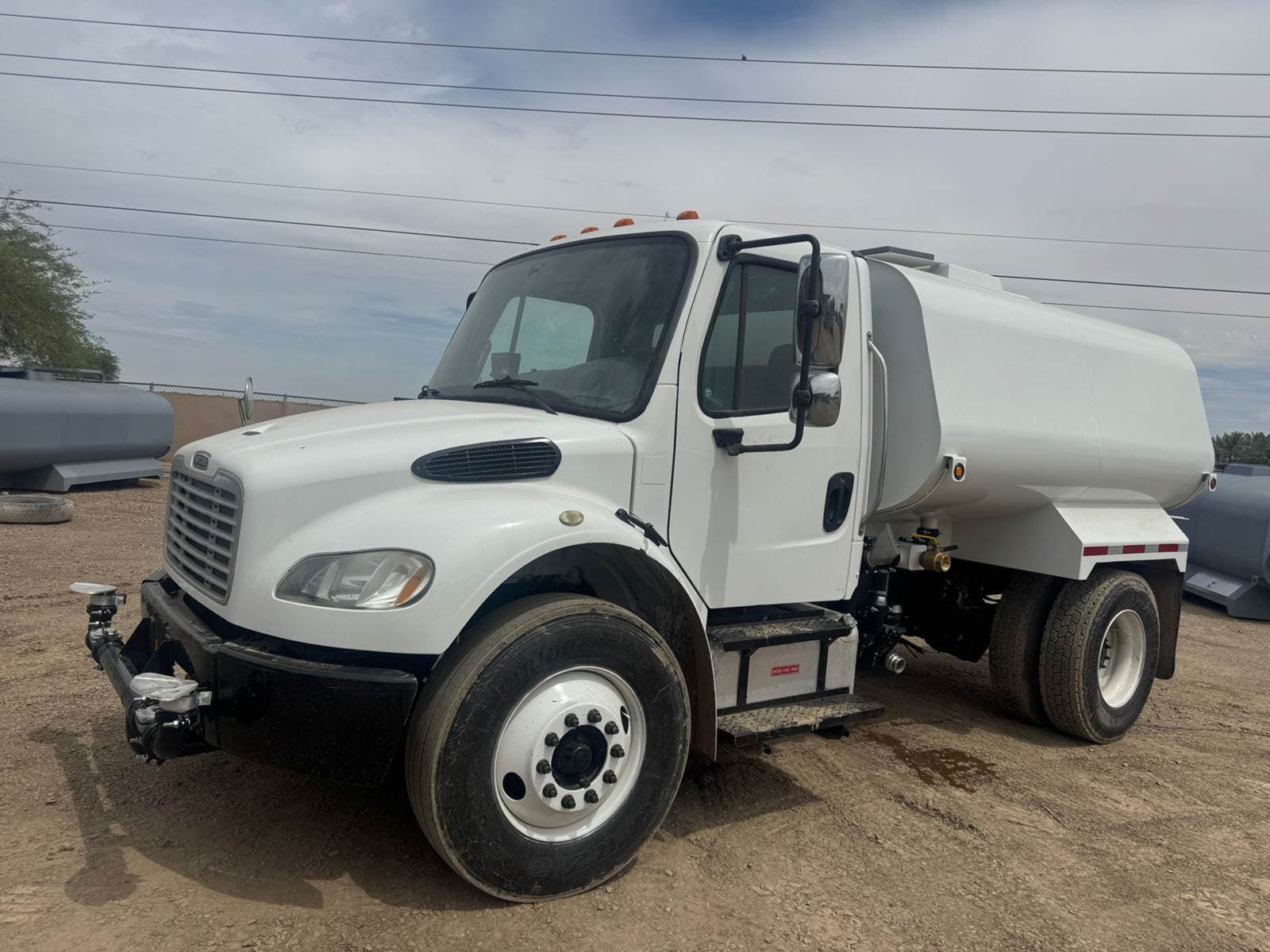 2014 Freightliner M2 106 Water Truck 2300 gallons new steel tank! For ...