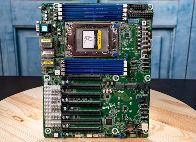 ASRock Rack ROMED8-2T Review - GearOpen.com