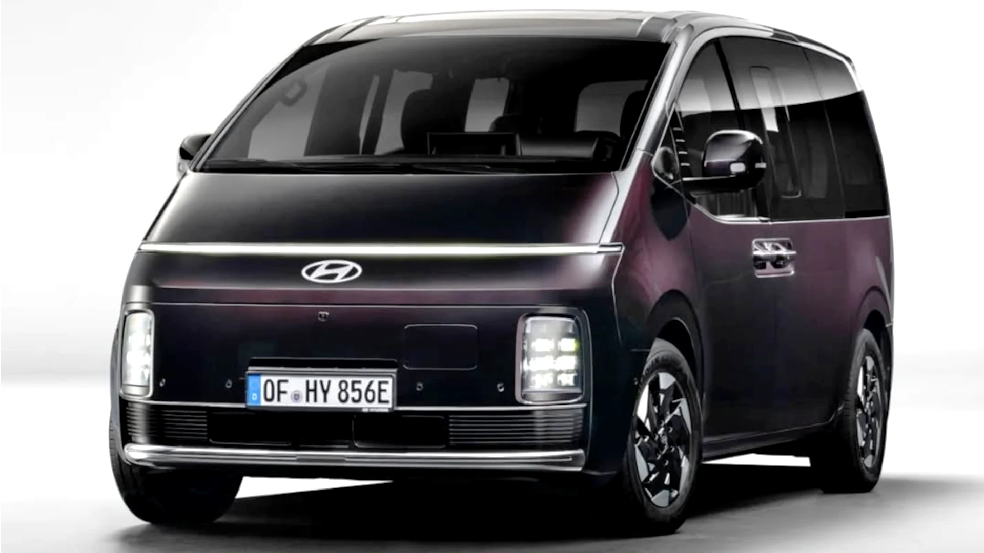Hyundai Staria Electric : MPV Listrik Futuristik 9-Seater Debut ...