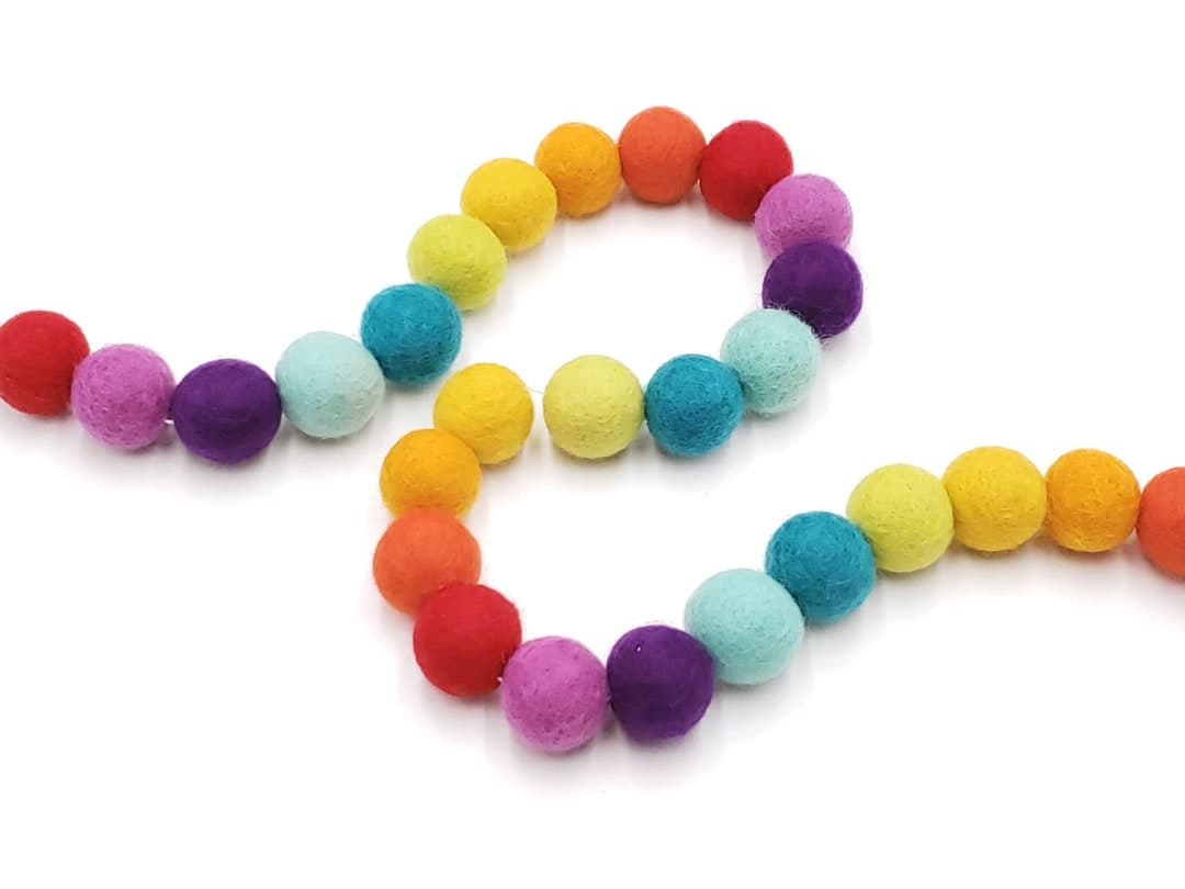 Rainbow Felt Ball Garland: 100% New Zealand Wool, Party Decor - Etsy