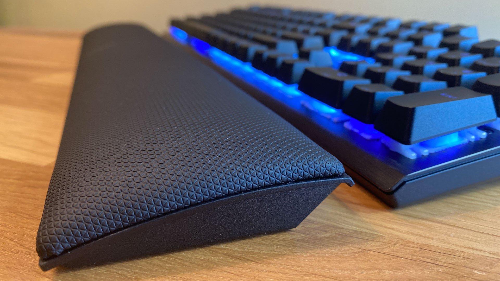 Corsair K60 RGB Pro SE Mechanical Keyboard - Review 2020 - PCMag Australia