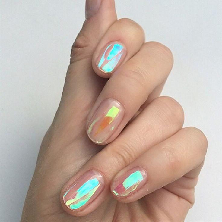 Holographic nails! | Ongles holographiques, Vernis à ongles, Cheveux et ...