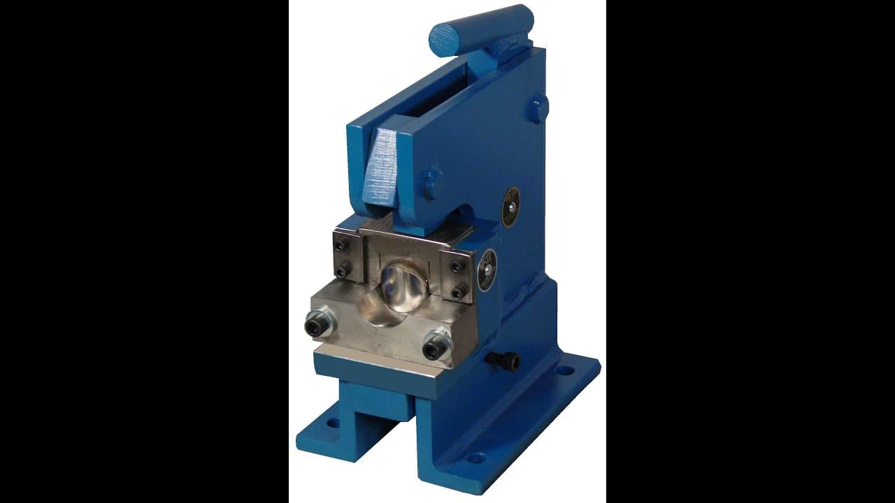 Vogel Hand Operated Pipe Notcher and Tube Notcher - YouTube