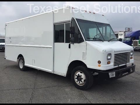 Freightliner MT55 Walk-In Van