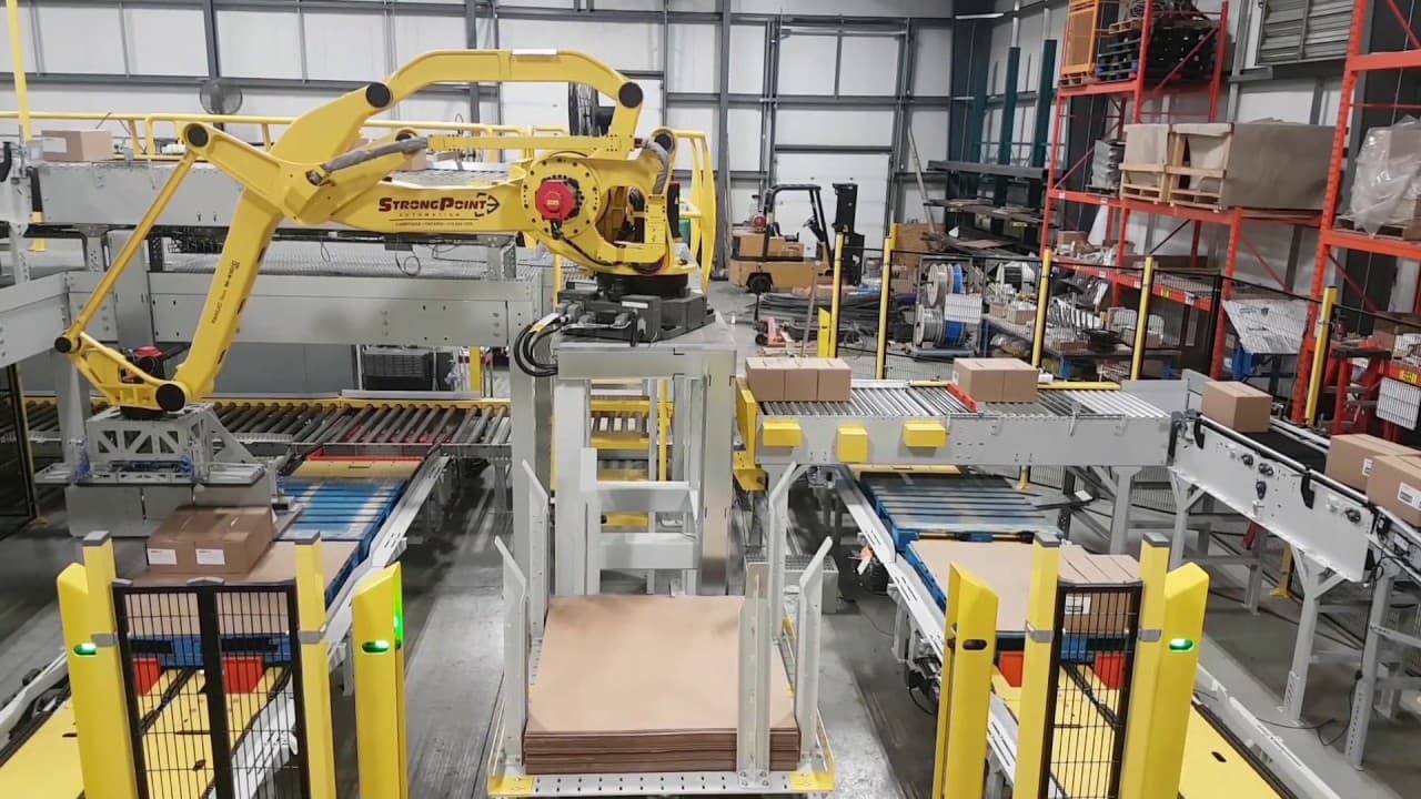 Robotic Mixed Case Palletizing System with FANUC M-410iC/185 Robots ...