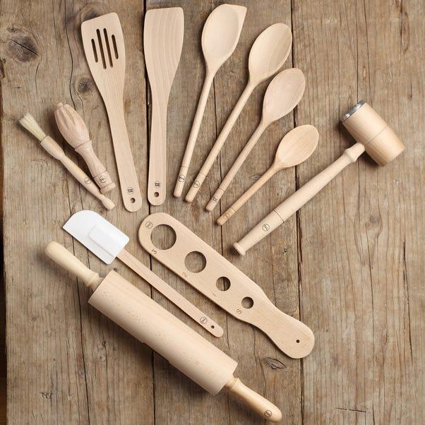 Beechwood Curved Spatula | Dunelm