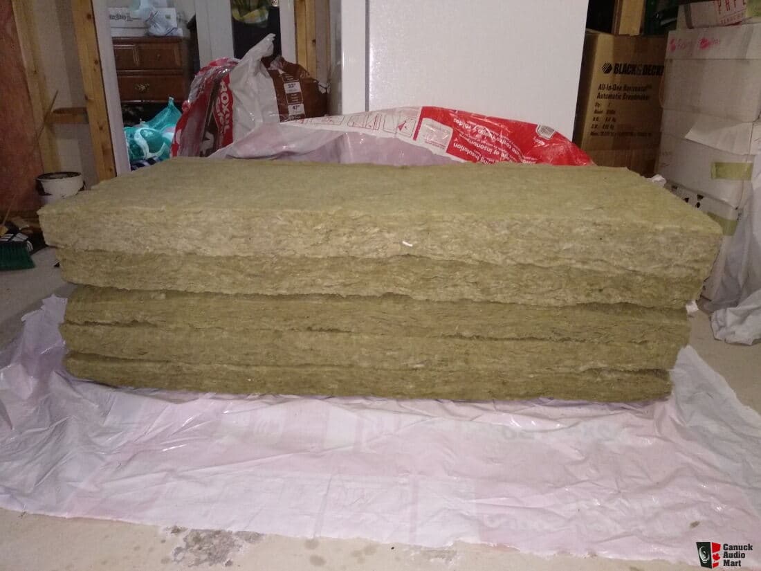 Roxul Safe'n'Sound Batts Photo #4233435 - Canuck Audio Mart