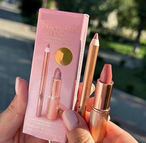 The Pillow Talk Lip Kit - Charlotte Tilbury