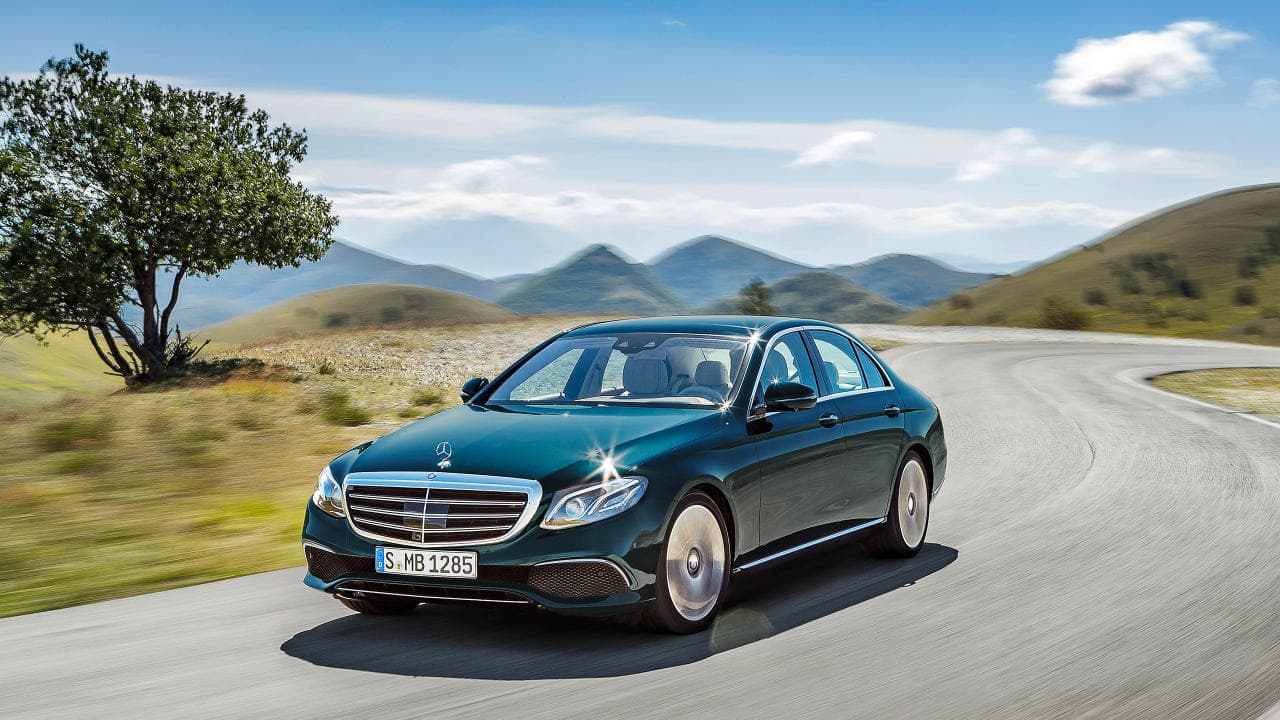 Mercedes-Benz E 350 e passed the test. The plug-in hybrid Benz got the ...