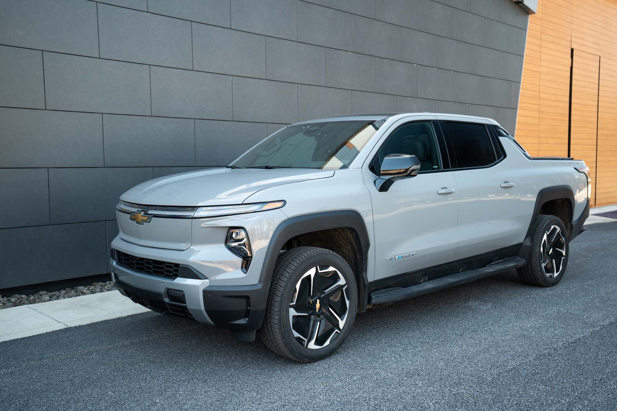 2025 Chevrolet Silverado EV Road Test: The EV Truck Goldilocks Has Been ...