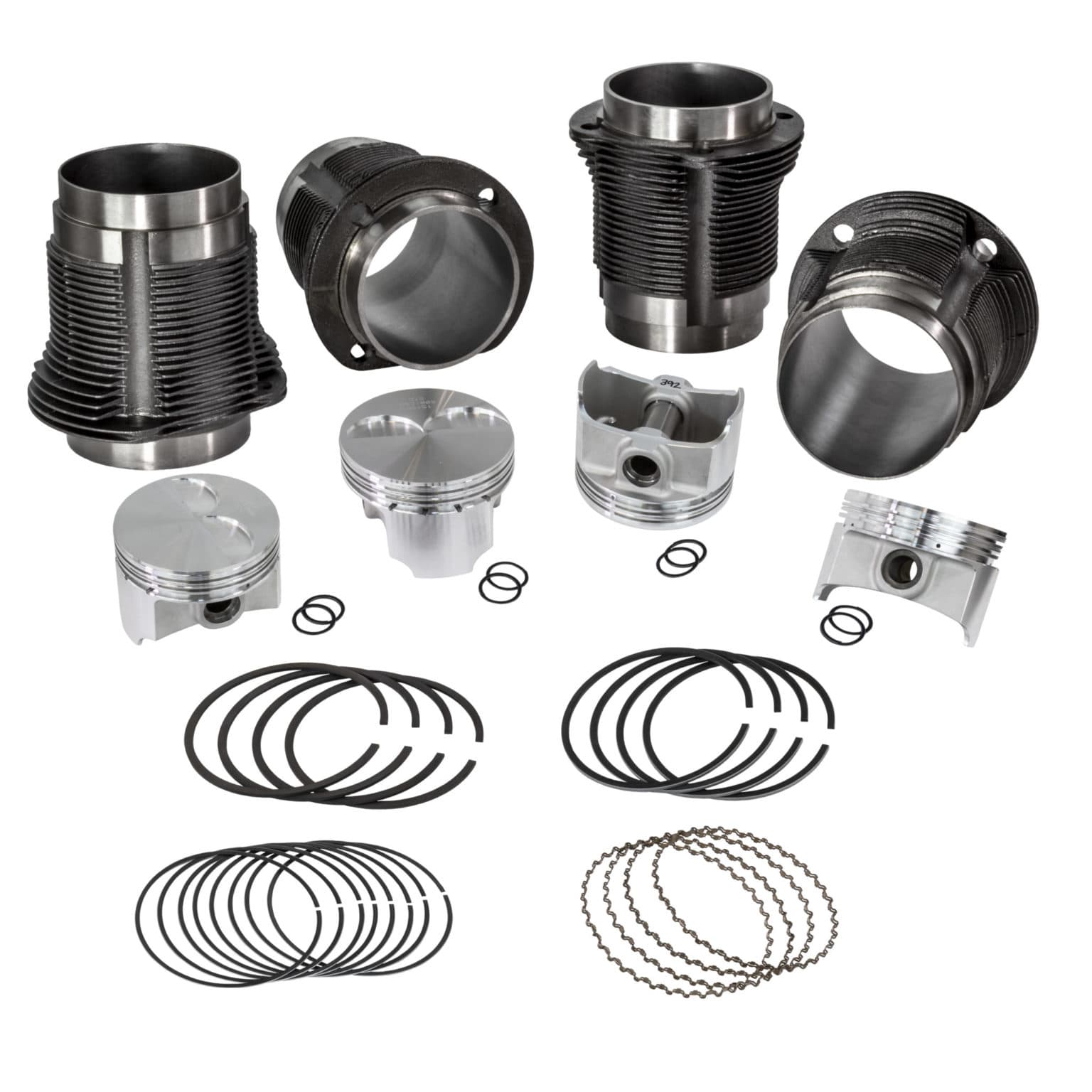 Race Cylinder and Lightweight Wiseco Piston Kit with Valve Pockets