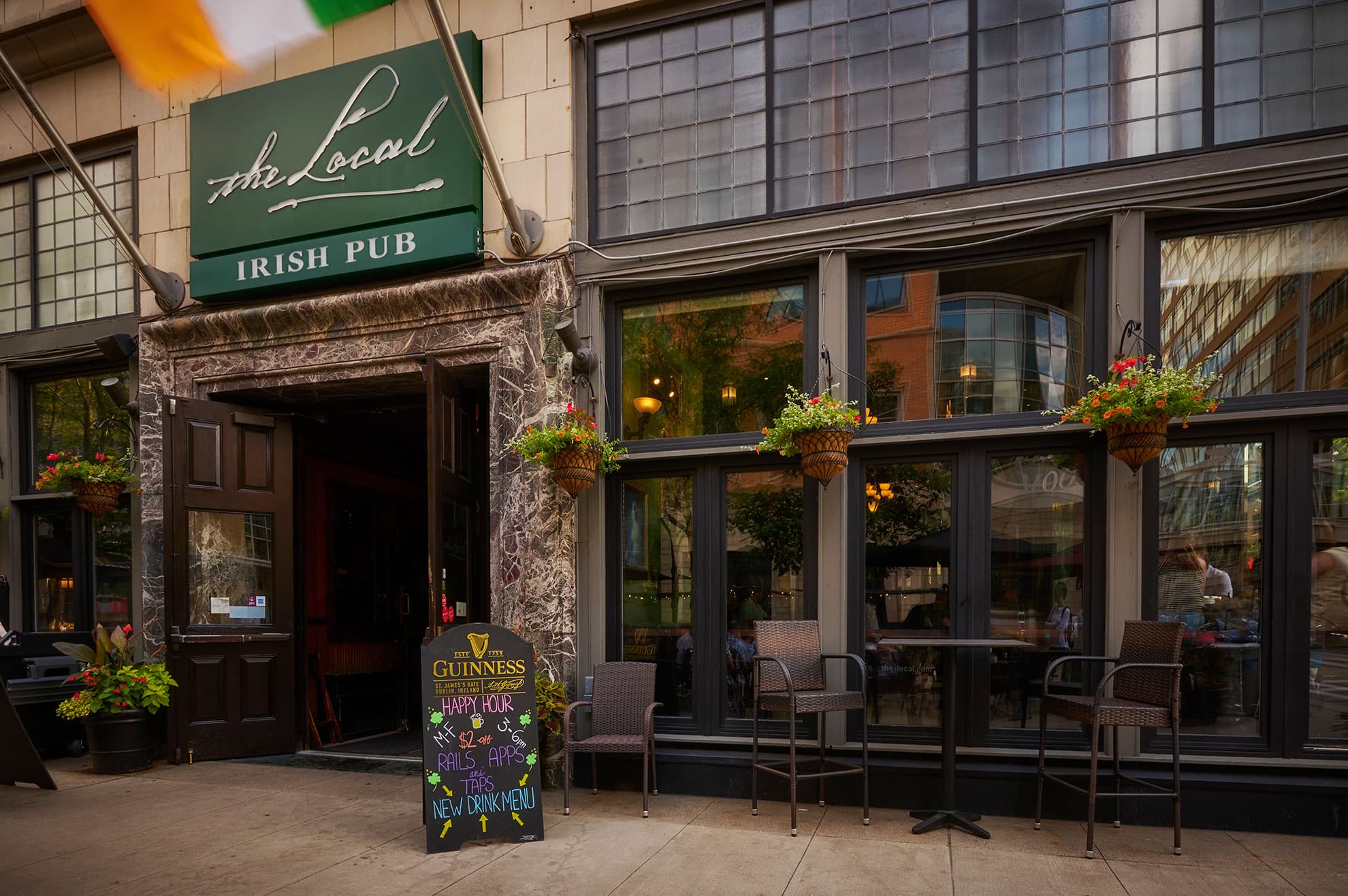Welcome To The Local Minneapolis I Irish Pub I Downtown Minneapolis