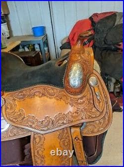 Bob’s Custom 16 Show Saddle | Western SaddlesWestern Saddles