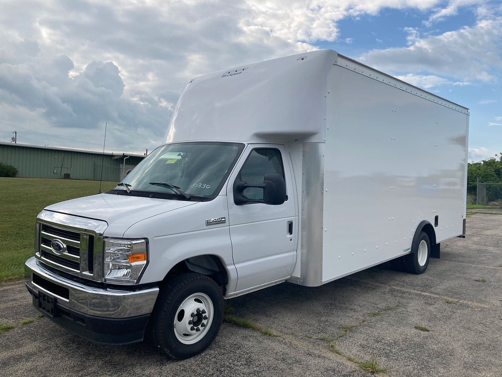Ford E450 Cutaway (Cargoport Body) - Delivery Trucks