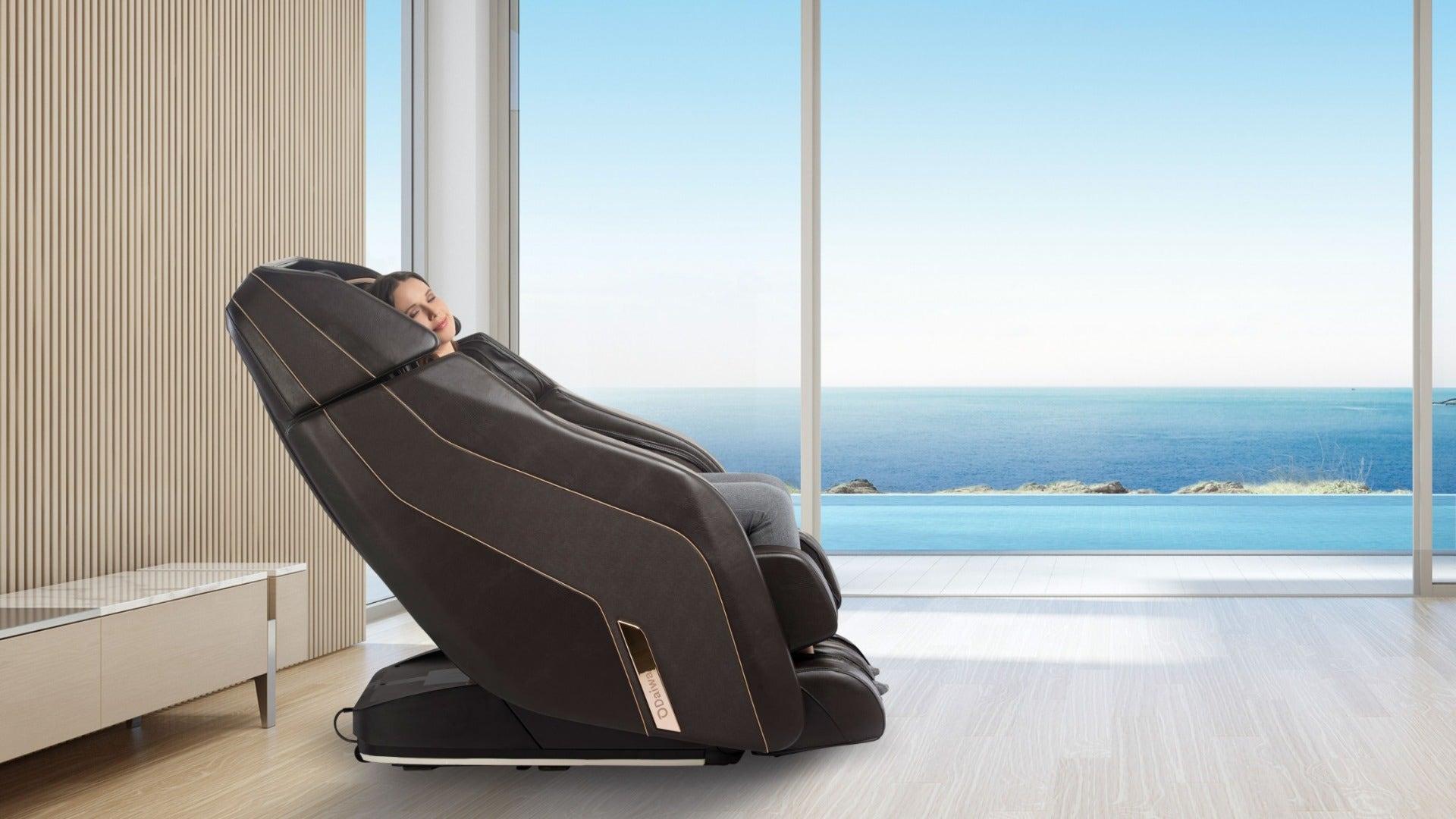 Buy Daiwa Pegasus 2 Smart Massage Chair | Zero Gravity Massage Chair