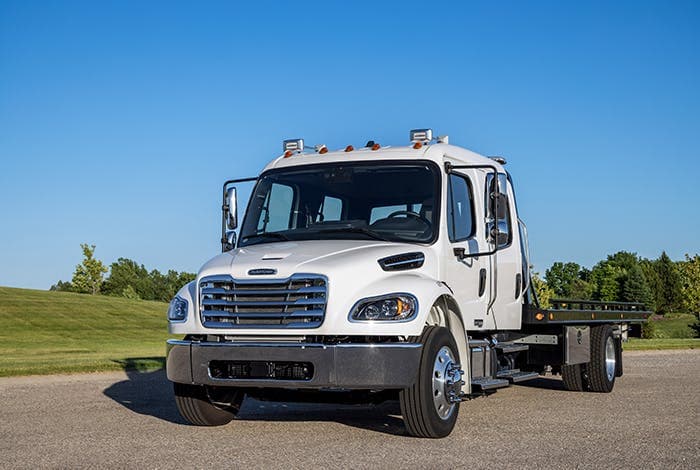 Freightliner M2 106