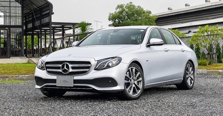 ราคาอย่างเป็นทางการ Mercedes-Benz E 350e Plug-in Hybrid (MY2019 ...