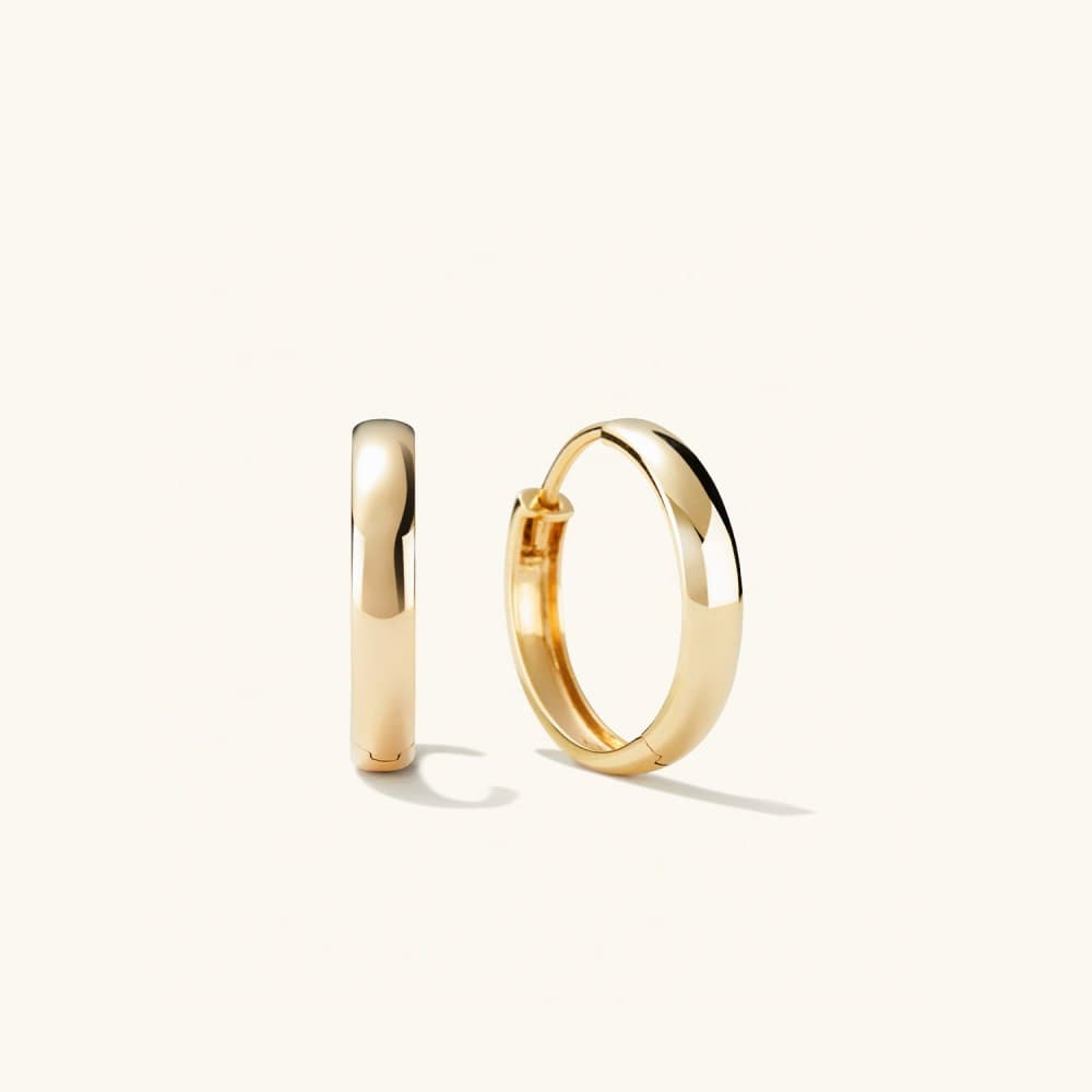 Mejuri Bold Medium Hoops - 14k Yellow Gold Canada Store [Mejuri Jewelry ...