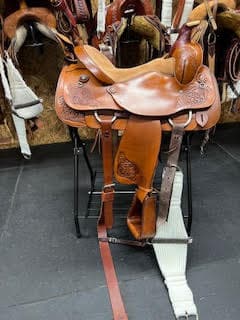 15.5” Circle Y - Roping/All Around saddle