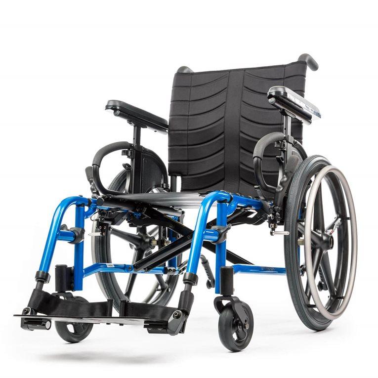 QUICKIE QXi/QX Lightweight Folding Wheelchair | Sunrise Medical