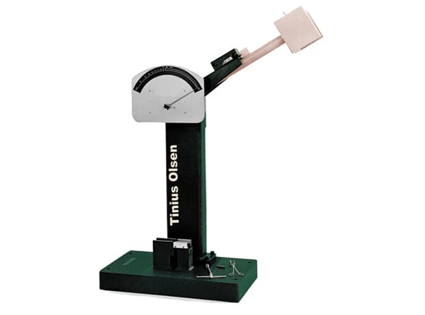 Pendulum Impact Testers | Tinius Olsen
