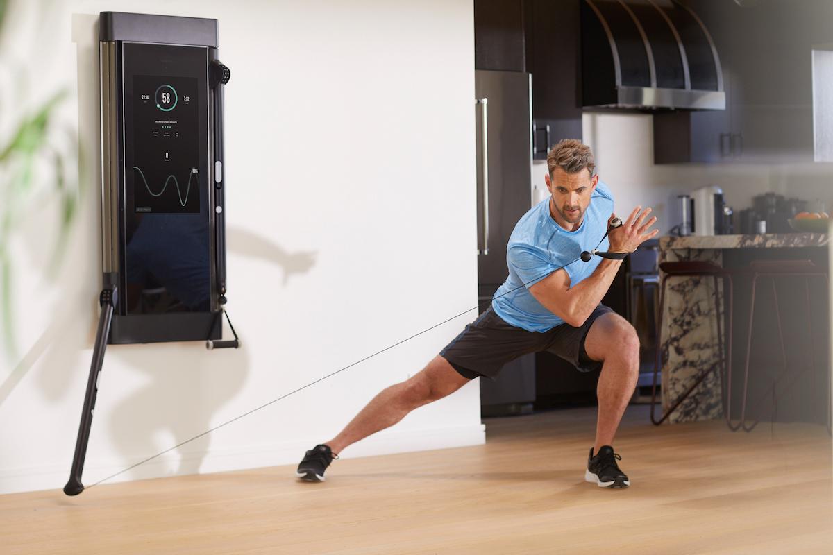 AI Gym: A Real Customer Reviews Tonal's Smart Home Gym