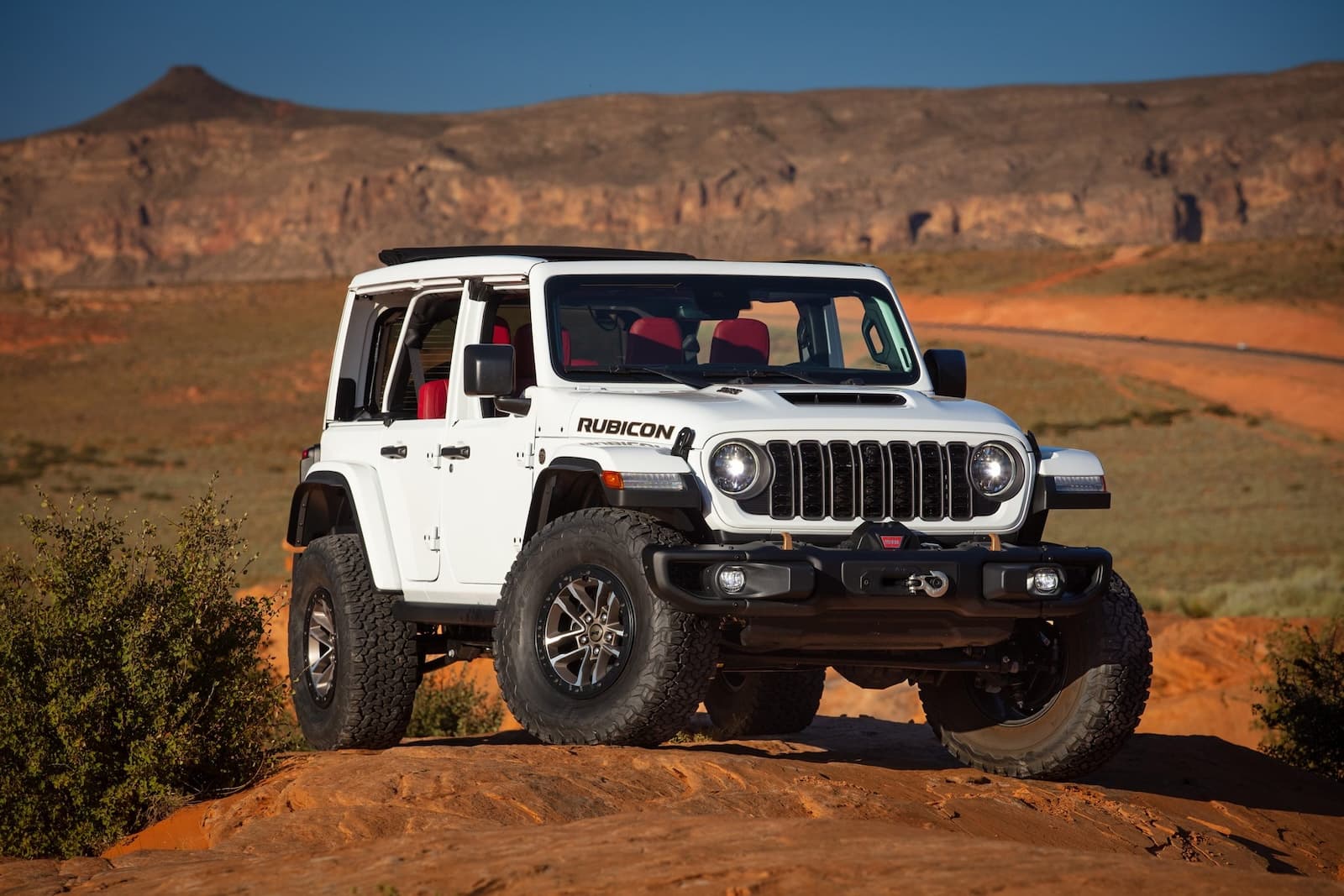 ⚙️ 2025 Jeep Wrangler Trim Levels & Specs | Elk Grove Dodge Chrysler ...