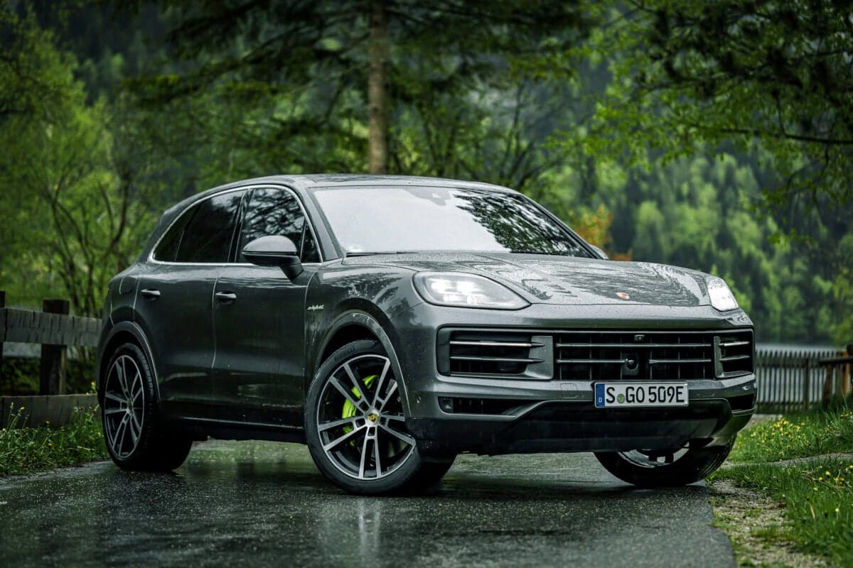 Porsche Cayenne E-Hybrid : ESSAI du SUV hybride rechargeable