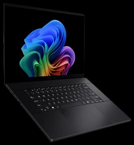ASUS ProArt Studiobook 16 OLED