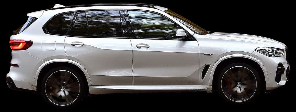 View Photos of the 2024 BMW X5 xDrive50e Plug-In Hybrid