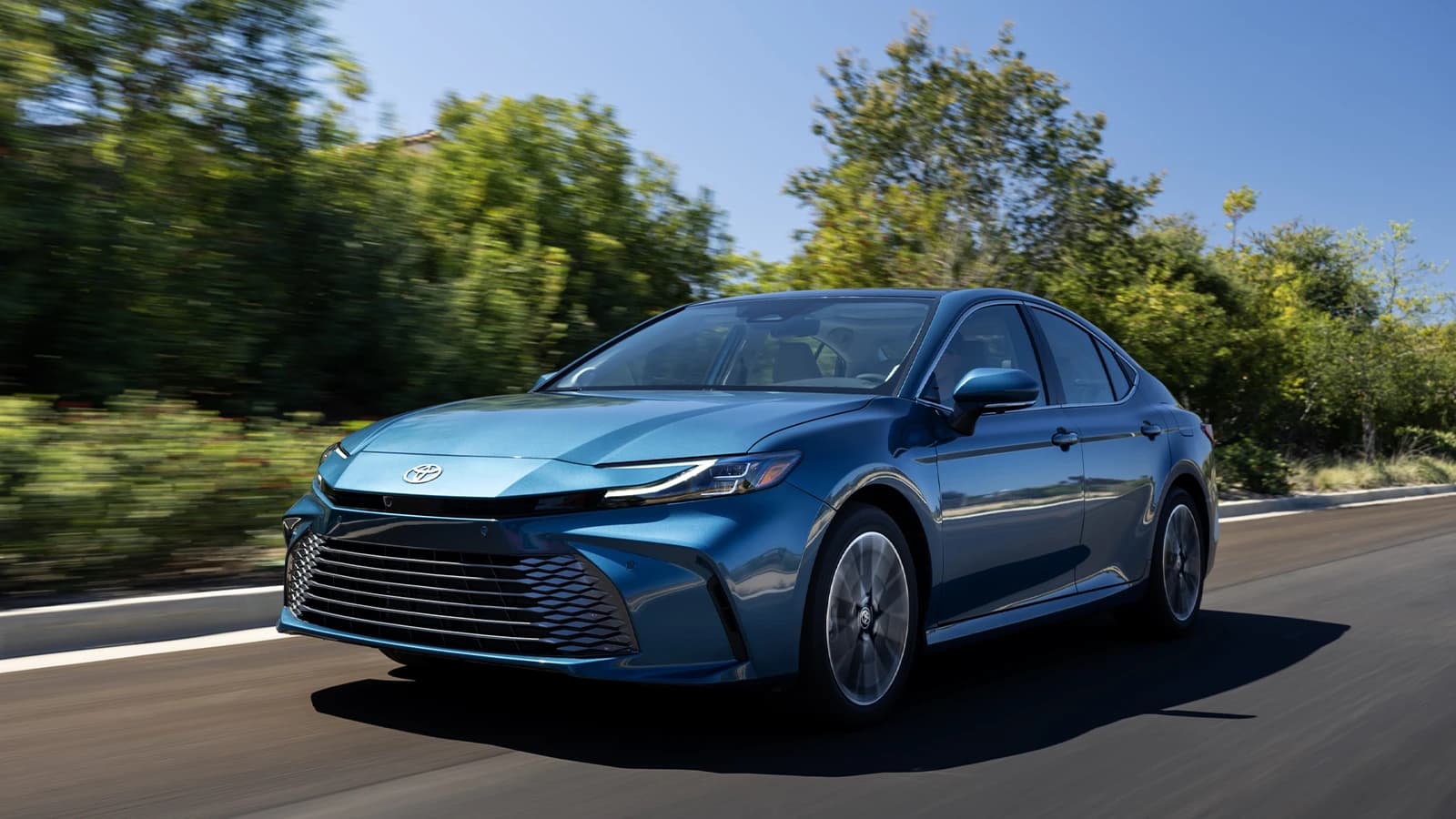 2025 Toyota Camry Hybrid Road Test | GreenCars