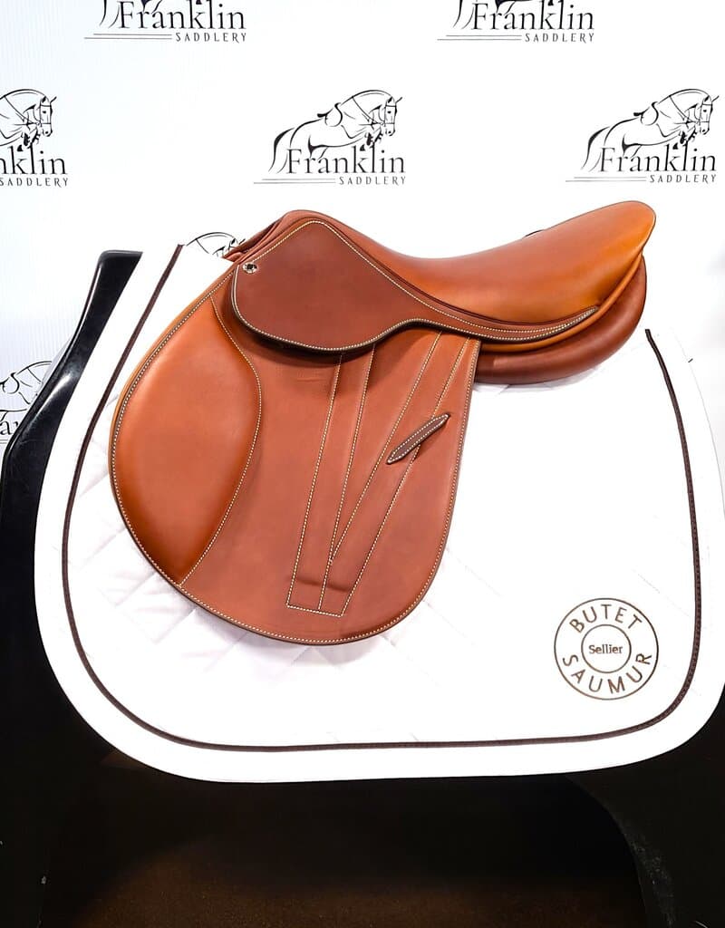 Butet Premium L 16" Seat 1.5 Flap Standard Tree Gold Saddle - Franklin ...