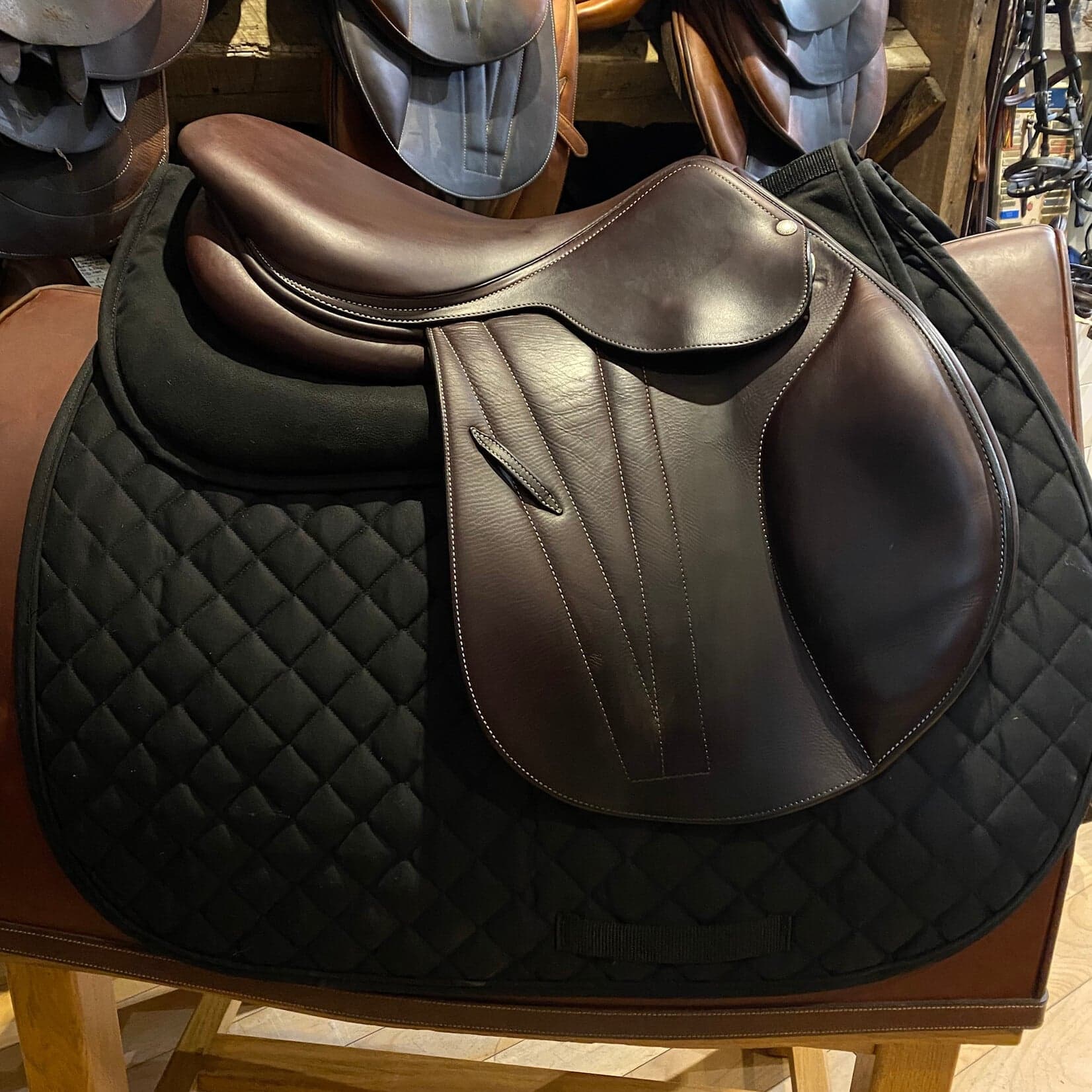 Butet Jumping Saddle Integrated Premium, P (Flat) Seat - RIDE