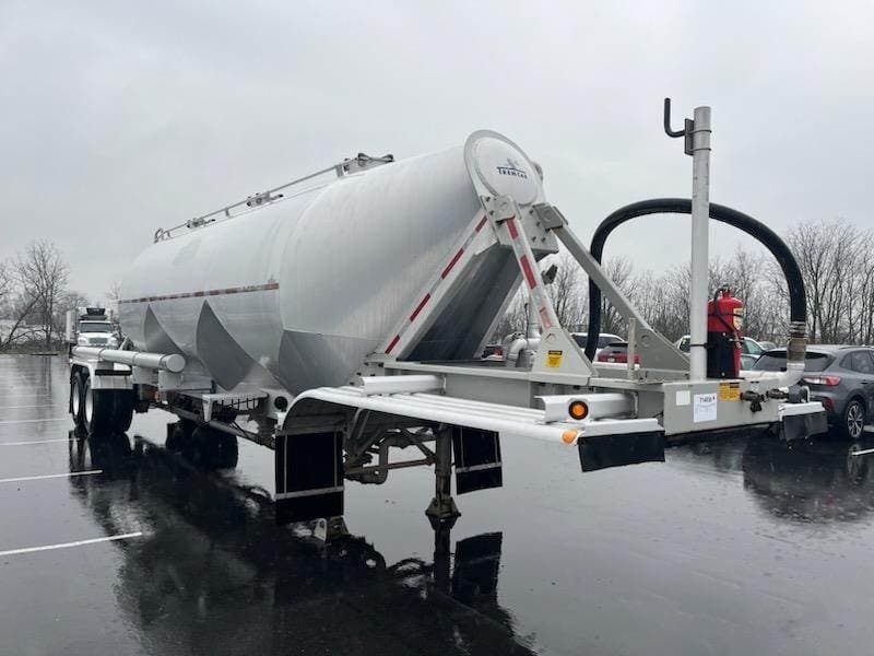 2015 Tremcar TANK Dry Bulk / Pneumatic Tank Trailer For Sale | Manheim ...