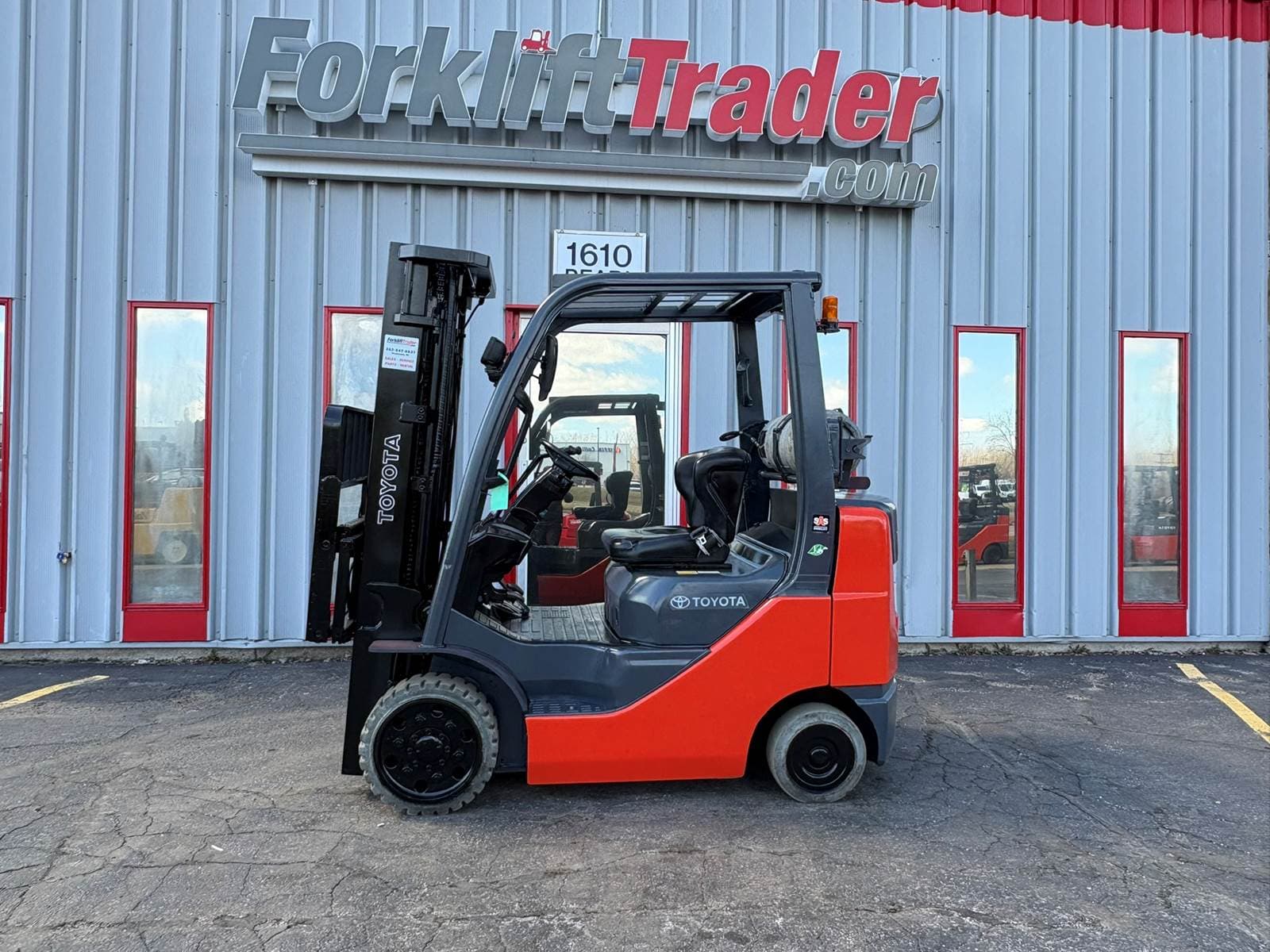 2020 TOYOTA 8FGCU25 CUSHION TIRE 5000LB FORKLIFT WITH NON-MARKING TIRES ...