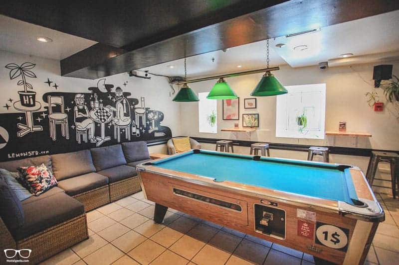 3 BEST Hostels in Montreal 2020 (for Solo-Traveler + Map)