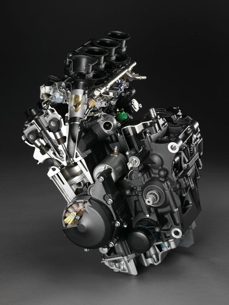 MOTORCYCLE: Yamaha YZF R6 | Motorcycle engine, Engineering, Yamaha yzf r6