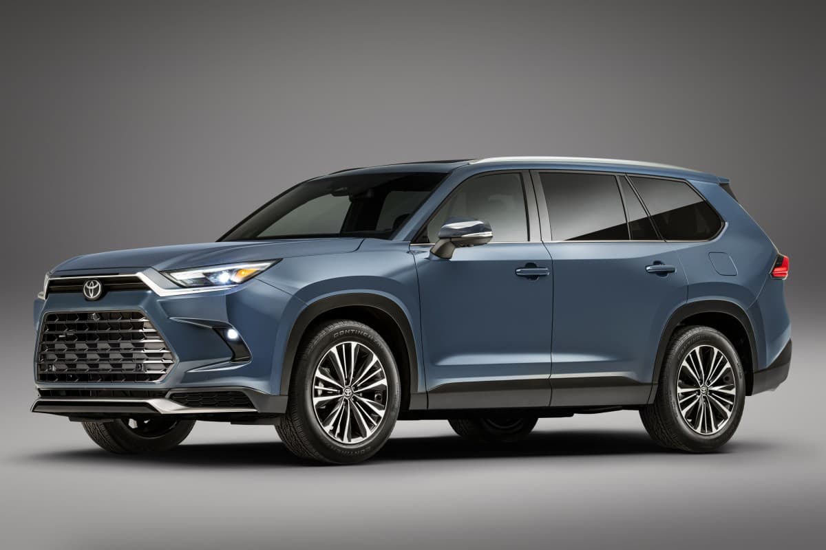 New Toyota Grand Highlander Hybrid for Sale near Marathon, WI - CarGurus