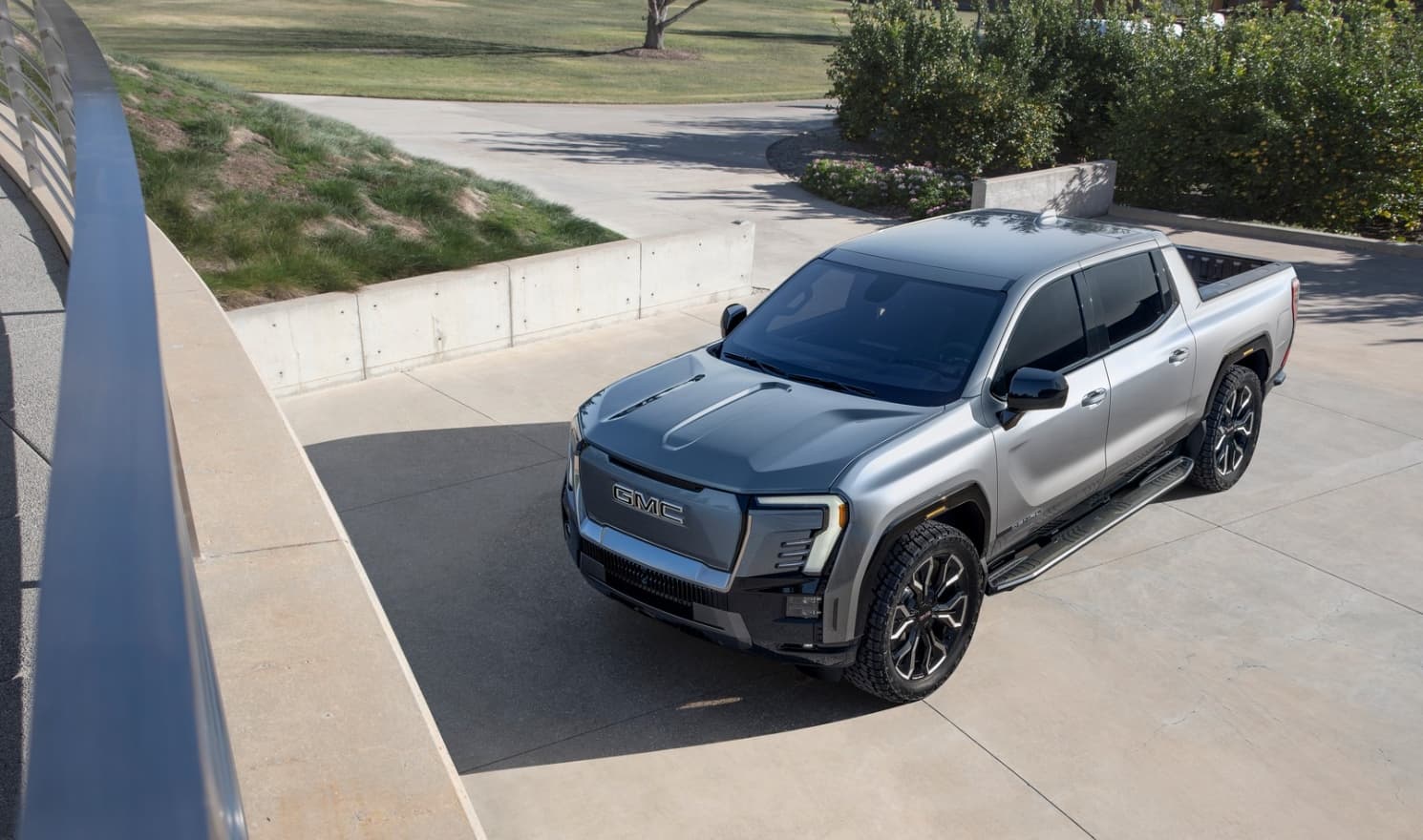 2025 GMC Sierra 1500 Hybrid Specs: Fusion of Power and Efficiency ...