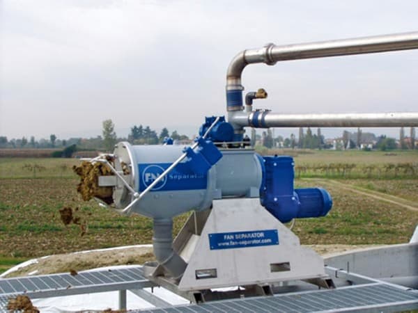 เครื่องแยกกากตะกอน FAN Screw Press Separator